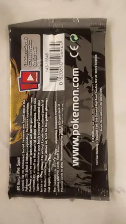 Pokemon Black & White Legendary Treasures Booster Pack NEW Sealed Mewtwo Art - Image 2