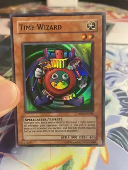 Yu-Gi-Oh! Time Wizard 2002 Unlimited Ultra Rare Retro Pack RP01-EN035 LP - Image 3