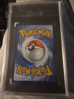 2020 POKEMON VIVID VOLTAGE RAYQUAZA AMAZING RARE #Q38 SGC 10 - Image 2