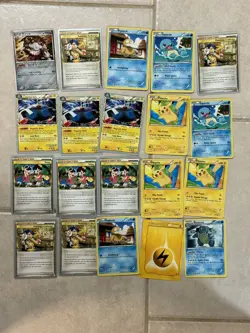 HUGE 100+ Pokemon Card Lot Pikachu Celebrations PSA Vintage WCS Paldean V Union - Image 3