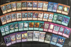Yugioh READY TO DUEL! BLUE-EYES WHITE DRAGON Deck Includes SLEEVES and DICE! TCG - Image 1