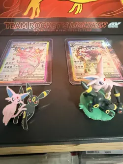 Pokemon Umbreon and Espeon Black Star Promo SVP175 SVP176 Figure Collection - Image 1