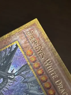 Deep-Eyes White Dragon MVP1-ENG05 1st Edition Gold Rare LP - Image 2