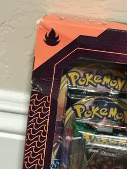 Pokemon TCG Flareon VMAX Premium Collection Box SEALED READ DESC - Image 3