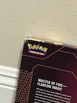 Pokemon TCG Flareon VMAX Premium Collection Box SEALED READ DESC - Image 5