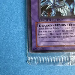 Yu-Gi-Oh! Dragon Master Knight UE02-EN001 Ultra Rare Limited Edition SEALED - Image 5