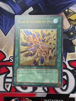 Yugioh Flash of the Forbidden Spell CDIP-EN038 1st Edition Ultimate Rare LP - Image 2