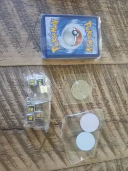 Metal Pikachu Coin And Dice - Pokemon 25th Anniversary Celebrations - Pokemon - Image 4