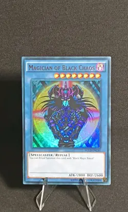 Magician of Black Chaos YGLD-ENC01 Yugi’s Legendary Decks Unlimited UltraRare LP - Image 1