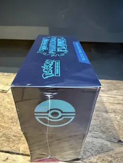 Pokemon TCG Phantasmal Flames Elite Trainer Box New Sealed Christmas Sold Out - Image 5