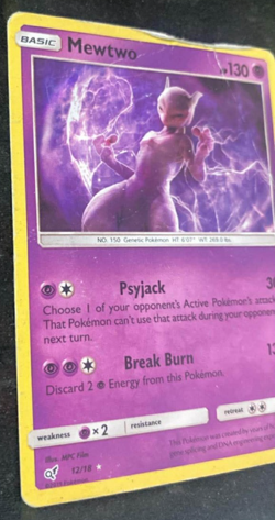 Mewtwo Holo #12 Pokemon Detective Pikachu HP/DMG - Image 3