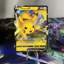 Pokemon TCG Pikachu V Vivid Voltage 043/185 Holo Ultra Rare - Image 1