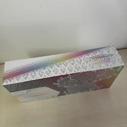 Collezione Super Premium: Pokemon Scarlatto E Violetto - Evoluzioni Prismatiche - Image 3