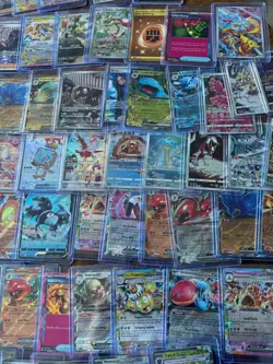 EPIC Pokemon TCG Bundle x25 (All HOLO) and 2 Special cards (Ex/V/AR/VSTAR etc) - Image 4