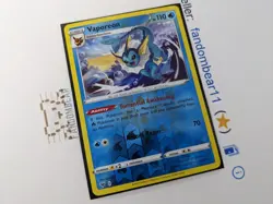 Vaporeon REVERSE HOLO card 030/185 SWSH Vivid Voltage 2020 Pokemon NM/LP - Image 3