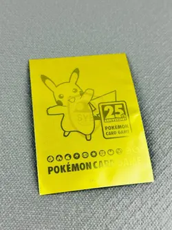 X1 sleeve Pikachu 25th Anniversary Golden Box Pokemon Center Card Game Originale - Image 3