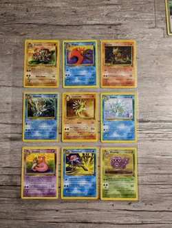 Fossil Set - COMPLETE 32 Common & Uncommon Pokemon Card Lot - WOTC Binder - Image 4