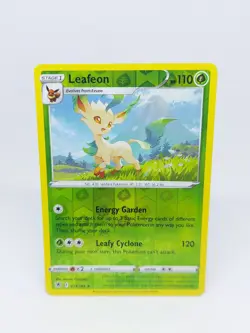 POKEMON CARD TCG REVERSE HOLO LEAFEON 013/189 RARE NM/M ASTRAL RADIANCE SWSH - Image 1