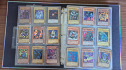 Yu-gi-oh Legendary Collection Binder Egyptian Gods plus 48 sheets of cards - Image 5