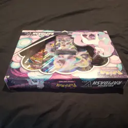 Pokemon TCG - Galarian Rapidash V Collection Box *Sealed* - Image 3