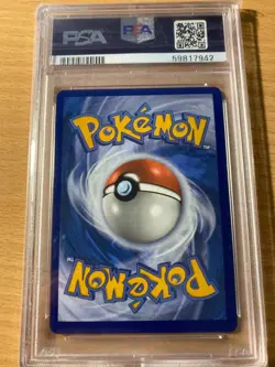 PSA8 celebi vivid voltage 2020 SWSH Pokemon - Image 2
