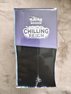 Pokemon TCG Chilling Reign Elite Trainer Box Sword & Shield SEAL Rip See Pic - Image 4