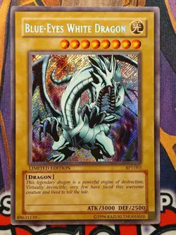 Blue-Eyes White Dragon - BPT-003 - Secret Rare Limited Edition - EX/LP - YuGiOh - Image 1