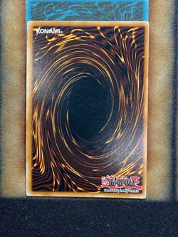 Yugioh Flame Swordsman LOB-003 Super Rare 1st Ed LP PORTUGUESE - Image 2