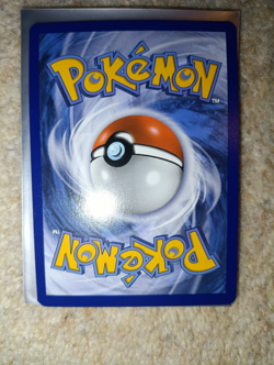 Bundle of 5 gold pokemon cards - Image 5