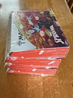 Magic: The Gathering Marvel's Spider-Man Collector Booster Box - IN HAND DAMAGED - Image 2