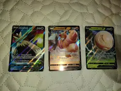 Lotto Carte Pokemon + Omaggi misti ITA - Holo, Reverse Holo, Rare, Comuni e non - Image 1