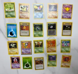 Lot of 20 Pokemon Cards Base Set including Unown 38 - Image 1