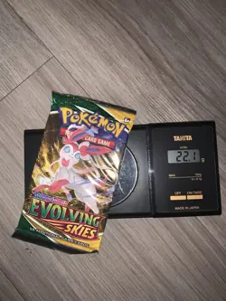 HEAVY Evolving Skies Booster Pack 22.1g Pokemon TCG New/Sealed! - Image 1