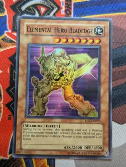 Yu-Gi-Oh - Elemental Hero Bladedge - EEN-EN007 - NM/VLP Super Rare - Image 1