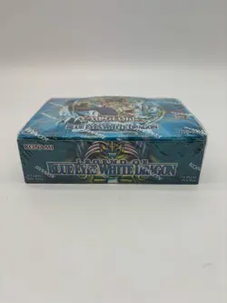 #2 Yu-Gi-Oh! 25th Anniversary LOB Legend Of Blue Eyes White Dragon Box Sealed - Image 2