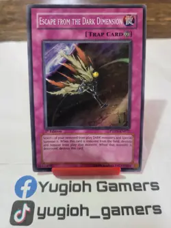 Yu-Gi-Oh Escape From The Dark Dimension PTDN 1st Editio Super Rare Light Played - Image 1