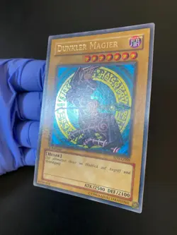 YU-GI-OH! DUNKLER MAGIER DARK MAGICIAN SDY-G005 1ST EDITION GERMAN EX - Image 3