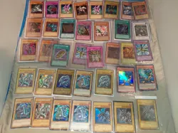 Yu Gi Oh Vintage Rare Card Lot Holo Blue Eyes Red Eyes Holos Very Nice 👀 At Pic - Image 1
