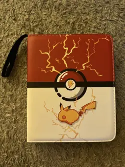 680 random pokemon cards In Album - Image 1