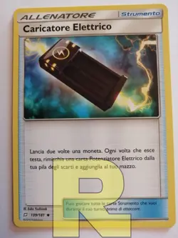 Caricatore Elettrico R Gioco Di Squadra 139/181 R Non Comune Pokemon Italiano - Image 1