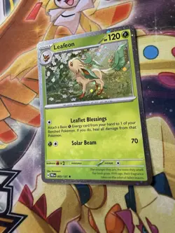 POKEMON LEAFEON 005/131 RARE COSMOS HOLOFOIL WITH SWIRL PRISMATIC EVOLUTIONS NM - Image 1