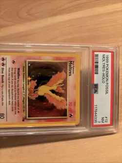 1999 POKEMON FOSSIL #12 MOLTRES-HOLO PSA 7 - Image 2
