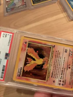1999 POKEMON FOSSIL #12 MOLTRES-HOLO PSA 7 - Image 3