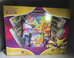 Pokemon TCG Alakazam V Collection Box Evolving Skies FACTORY SEALED Ready 2 Ship - Image 1