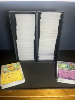 1000 Pokemon Cards Bulk Lot Common and Uncommon plus holos - Image 1