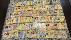 Lot of RARE Base Set Pokemon Cards - - Image 1