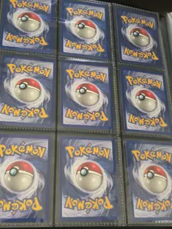 Pokemon Binder Collection Vintage - Image 3