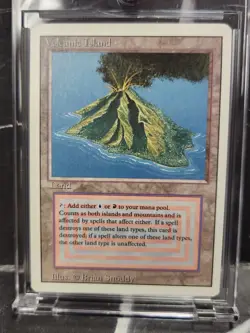 Magic the Gathering, Volcanic Island Revised Edition MTG NM No Play - Image 1