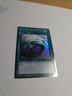 Yu-Gi-Oh! TCG Mystical Space Typhoon Ghost Rare Limited Edition GLD5-EN038 - Image 2