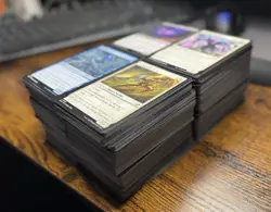 Magic The Gathering 900+ Bulk Card Lot - Image 1
